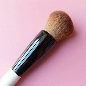 Portable Kabuki Makeup Brush
